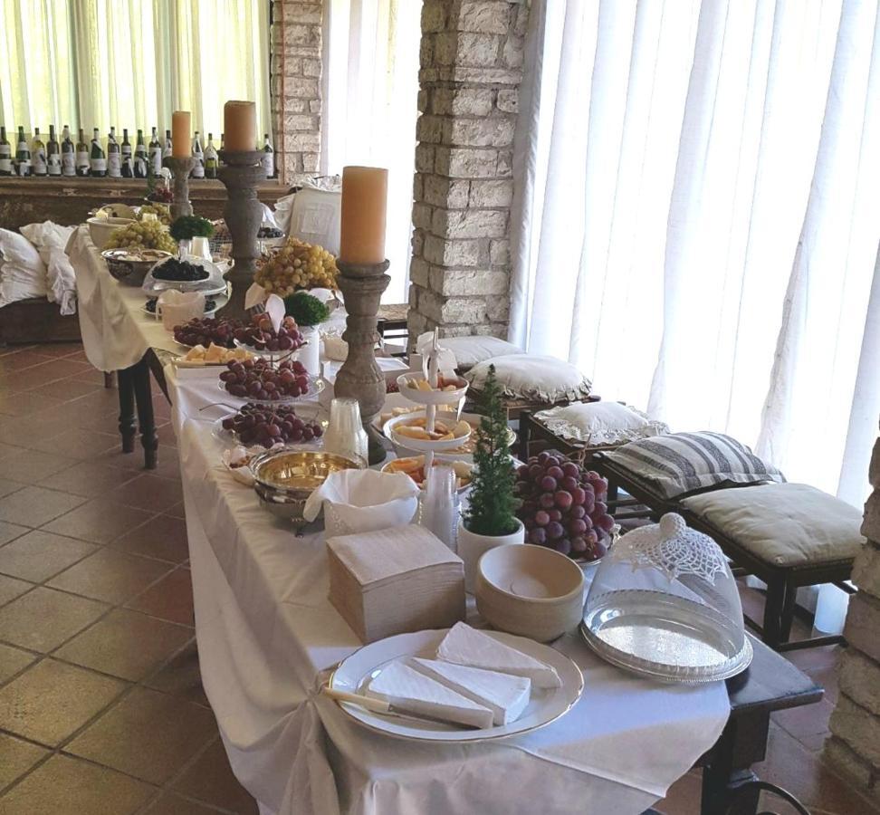 B&B De Charme Torre Agnese Labro Esterno foto